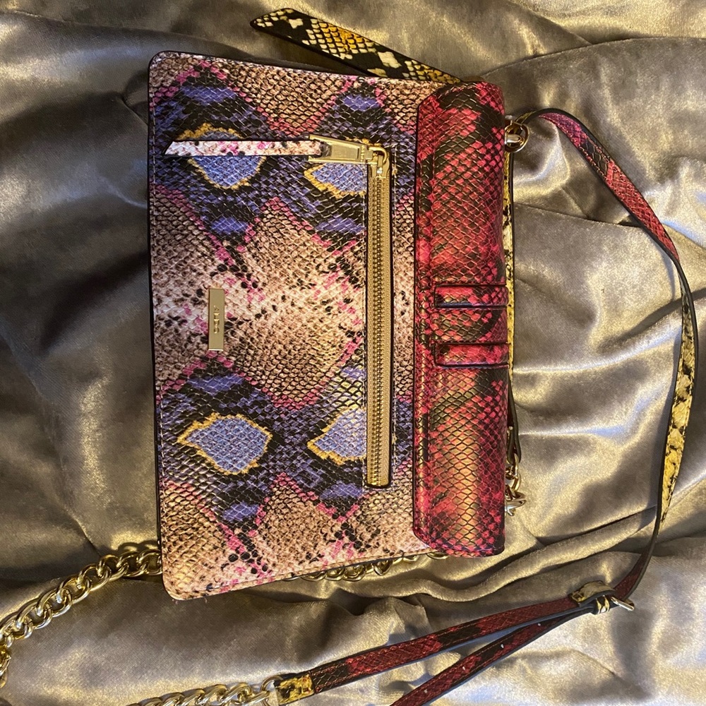 ****Sold**** Multicolored Crossbody - Picture 4 of 5